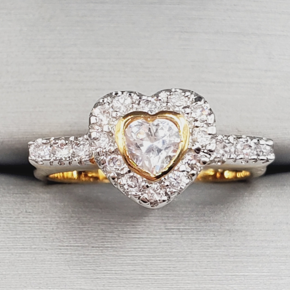 Elegant Heart-Shaped Silver and Gold Ring